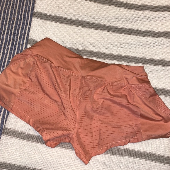 nike shorts - Picture 2 of 3